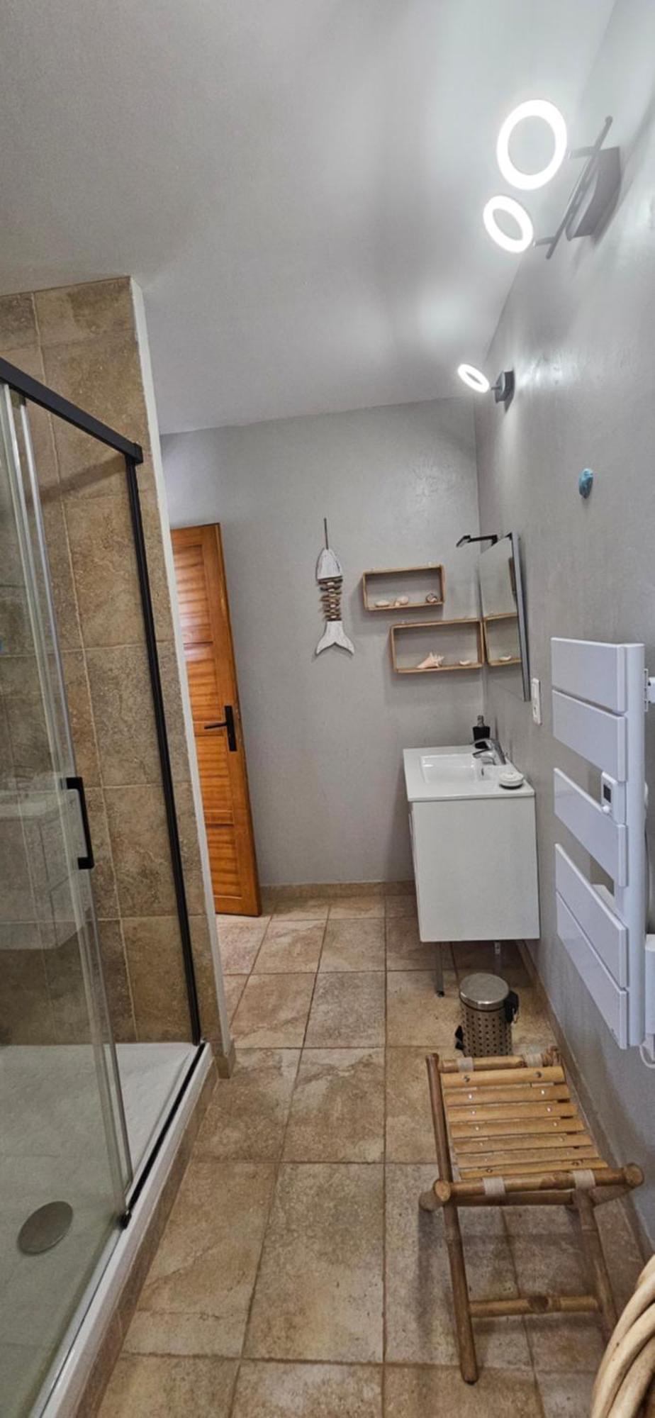 Gite Lapaz/Jacuzzi Prive/Piscine Драгинян Екстериор снимка