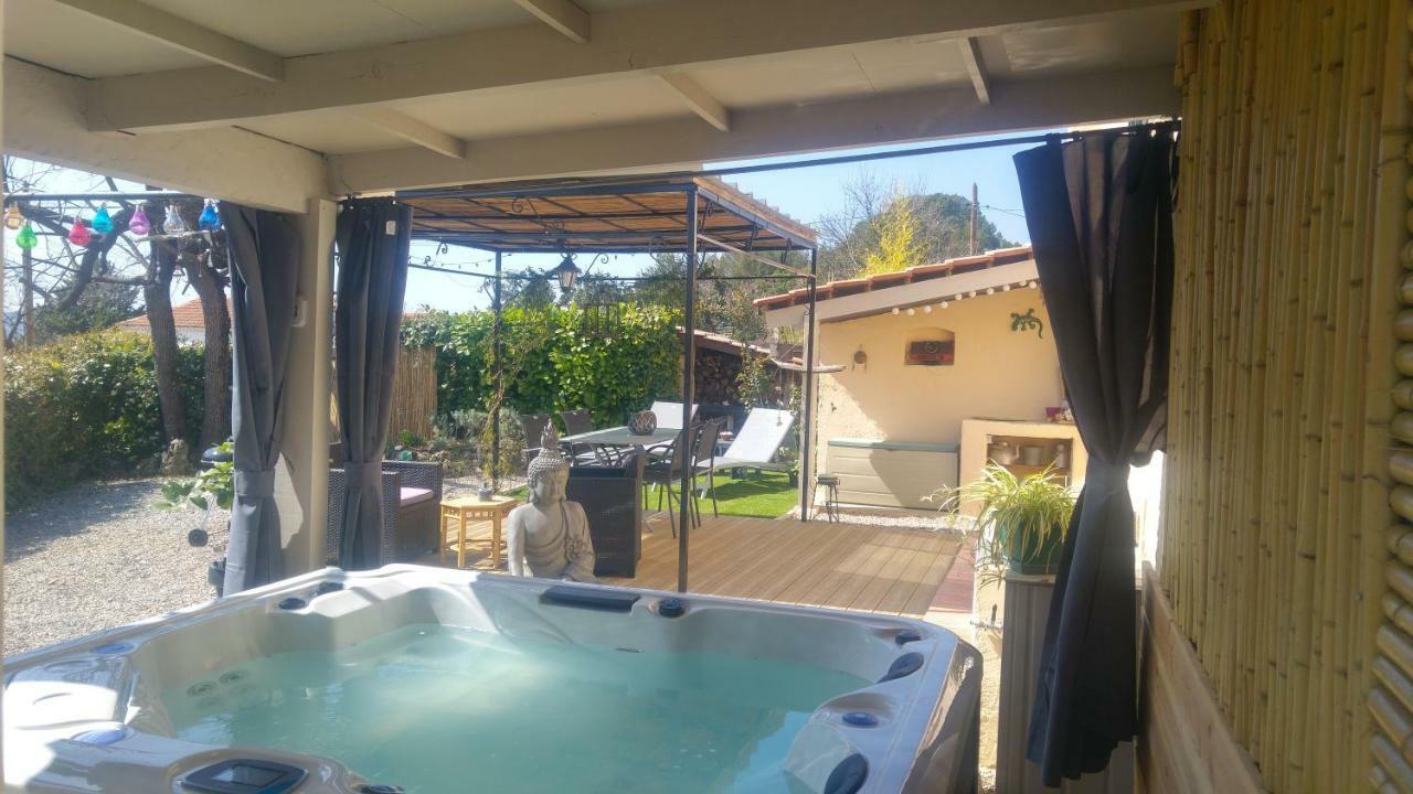 Gite Lapaz/Jacuzzi Prive/Piscine Драгинян Екстериор снимка