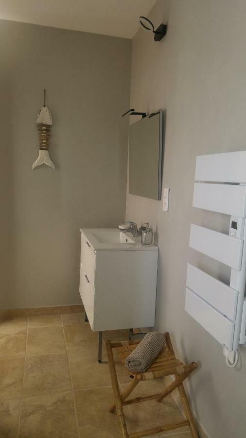 Gite Lapaz/Jacuzzi Prive/Piscine Драгинян Екстериор снимка